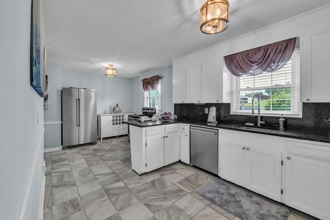 908 Middle Ave, House other with 3 bedrooms, 1 bathrooms and null parking in Marion VA | Image 26