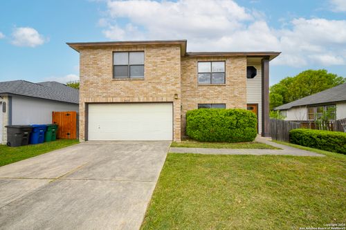 7915 Bowens Crossing St, San Antonio, TX, 78250-2946 | Card Image