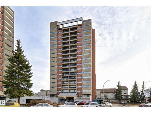 84-8735 165 St Nw, Edmonton, AB, T5R2R6 | Card Image