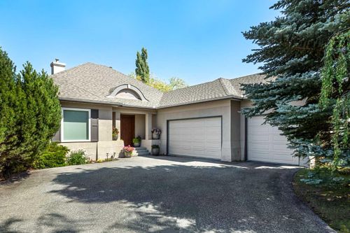 33 Ridge Pointe Dr, Heritage Pointe, AB, T1S4H1 | Card Image