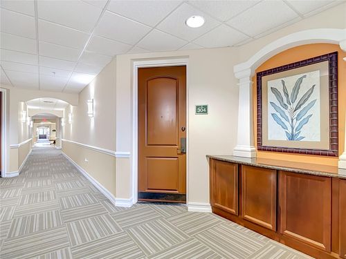 304-13941 Clubhouse Dr, Tampa, FL, 33618-2706 | Card Image