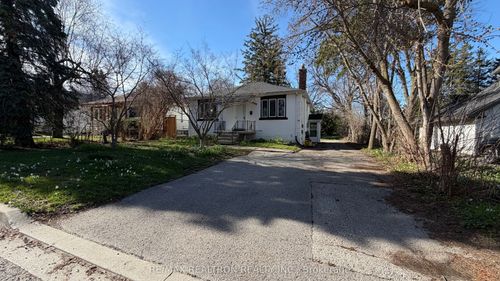 95 Roseview Ave, Richmond Hill, ON, L4C1C6 | Card Image