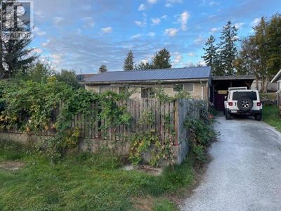 5371 Earl St, House other with 2 bedrooms, 1 bathrooms and null parking in Van Anda BC | Image 1