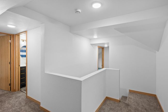 Upstairs Layout | Image 23