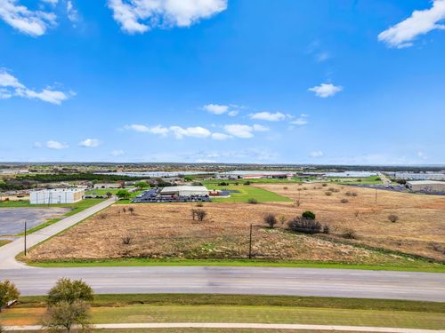 712 N Twin Creek Drive, Killeen, TX, 76543 | Card Image