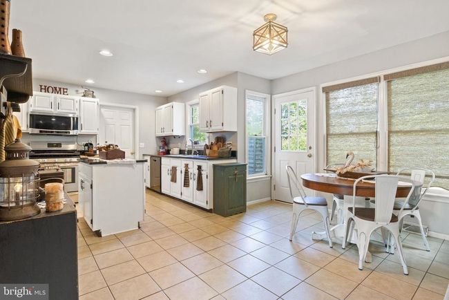 510 Monocacy Trl, House other with 4 bedrooms, 3 bathrooms and null parking in SPRING GROVE PA | Image 11