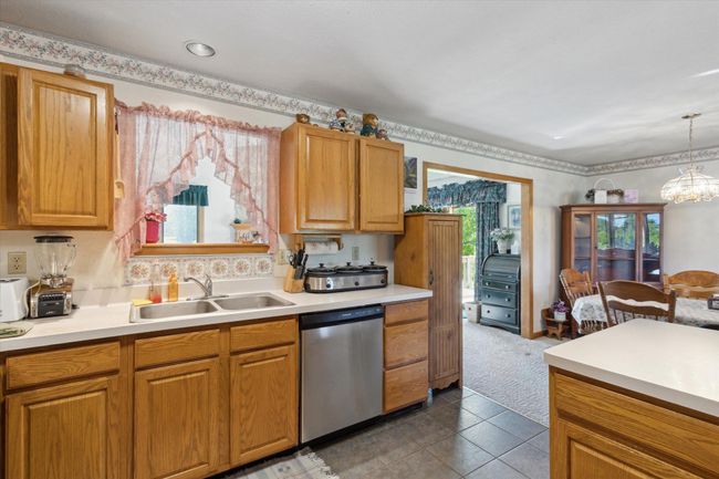5057 Kasch Rd, House other with 5 bedrooms, 2 bathrooms and null parking in Pecatonica IL | Image 11