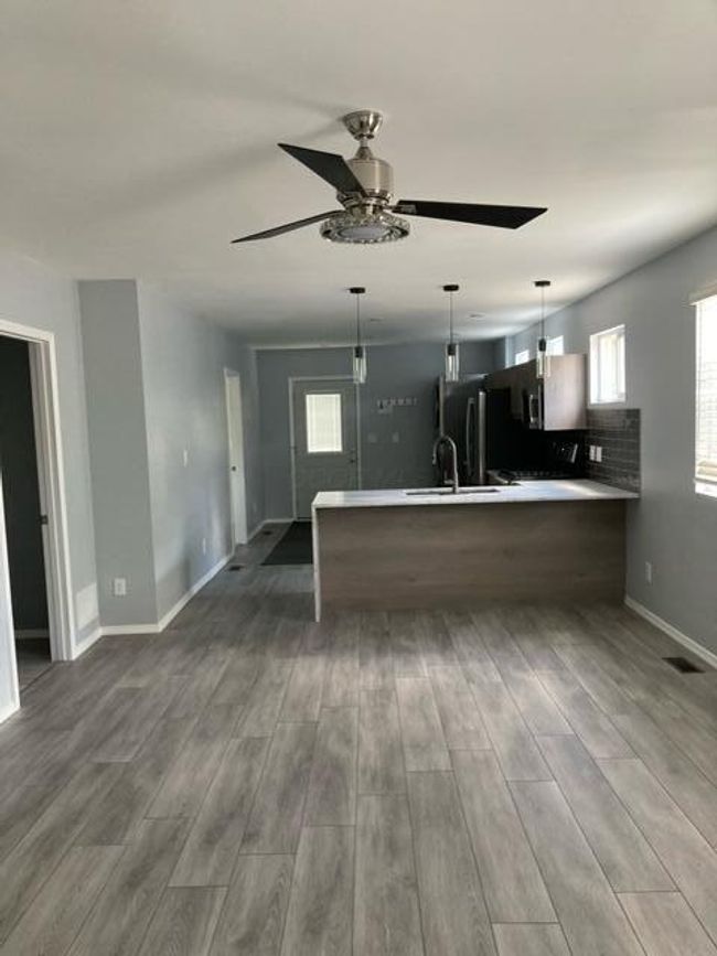 2023 Ferris Rd, House other with 3 bedrooms, 2 bathrooms and null parking in Columbus OH | Image 5