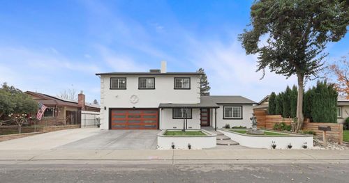 1754 Carignane Way, Escalon, CA, 95320-1548 | Card Image