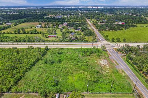 1706 Roy Rd, Pearland, TX, 77581-7686 | Card Image