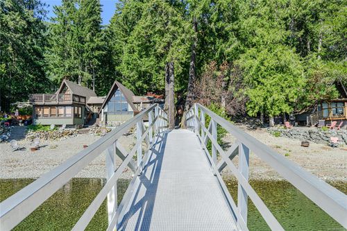 3a-8360 Sa-Seen-Os Rd, Youbou, BC, V0R3E1 | Card Image