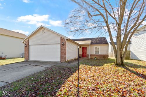 11121 Waterfield Lane, Indianapolis, IN, 46235 | Card Image