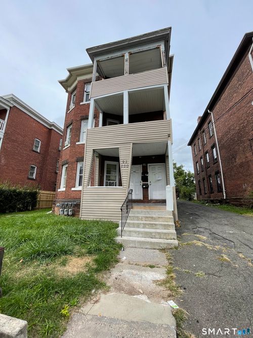 98 Russ St, Hartford, CT, 06106-1432 | Card Image