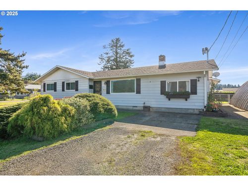8675 Fairview Rd, Tillamook, OR, 97141-9719 | Card Image
