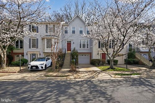 3102 Sutherland Hill Ct, Fairfax, VA, 22031-5401 | Card Image