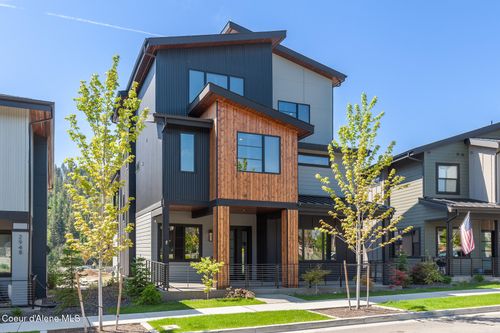 2962 W Lumber Ln, Coeur D Alene, ID, 83814-7409 | Card Image