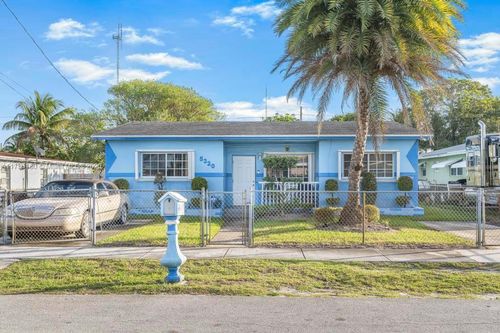 5320 Sw 18th St, West Park, FL, 33023-3159 | Card Image