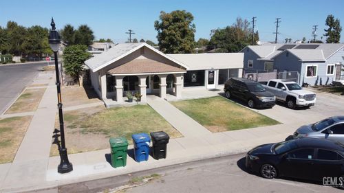 205 California Avenue, Shafter, CA, 93263 | Card Image