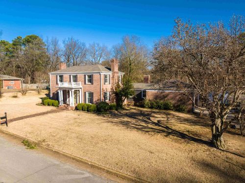 126 Rooks Dr, Brownsville, TN, 38012-2920 | Card Image