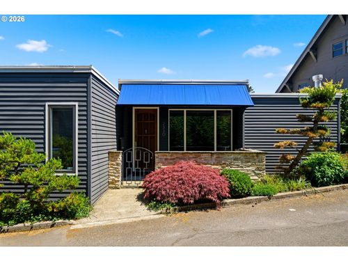2330 Sw Cactus Dr, Portland, OR, 97205-1035 | Card Image