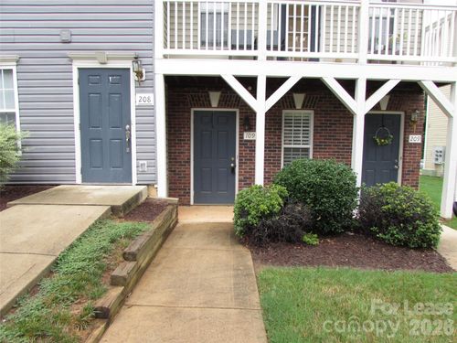 unit-109-113 Steam Engine Dr, Mooresville, NC, 28115-8512 | Card Image