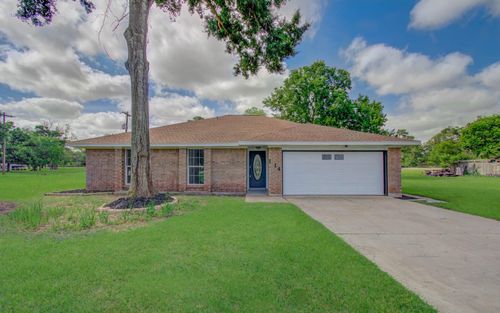 114 Swiss Ln, Clute, TX, 77531-4341 | Card Image
