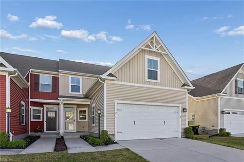 213 Riley Way, Smithfield, VA, 23430-1546 | Card Image