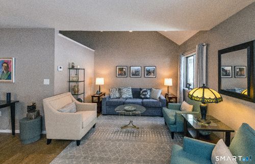 121-121 Watch Hill Rd, Branford, CT, 06405-2219 | Card Image