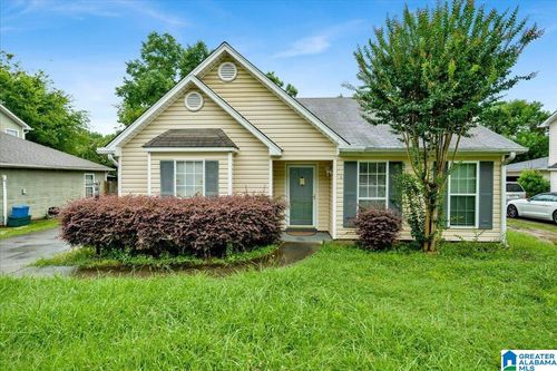 199 Brookhollow Drive, Pelham, AL, 35124 | Card Image
