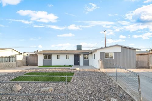 117 Juniper St, Henderson, NV, 89015-6101 | Card Image