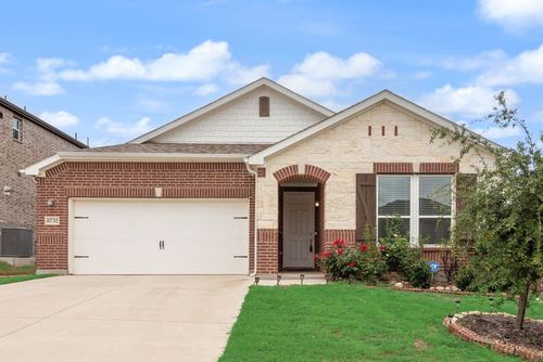8732 Heliotrope Ln, Fort Worth, TX, 76131-1698 | Card Image