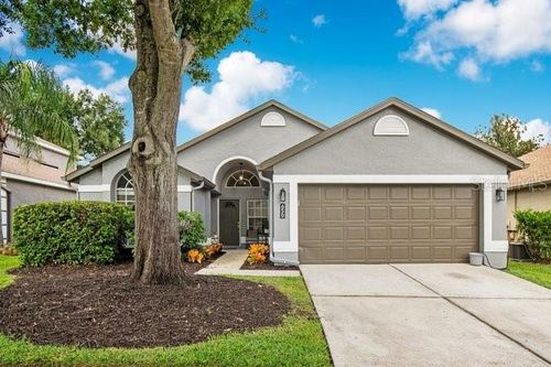 650 Regina Ln, LAKE MARY, FL, 32746-2637 | Card Image