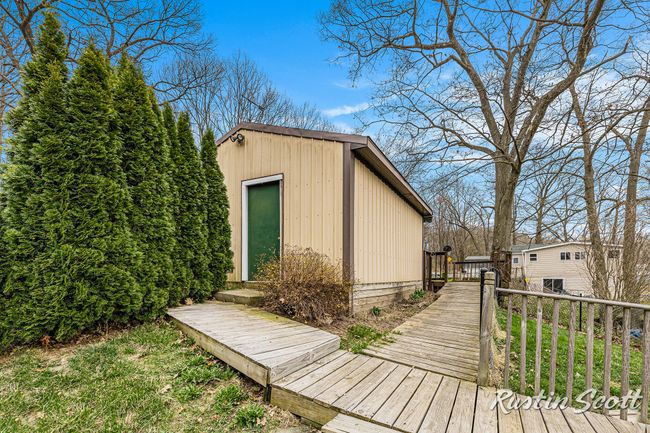 7229 Bordeau Dr Ne, House other with 3 bedrooms, 2 bathrooms and null parking in Belding MI | Image 30