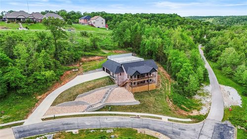 2103 Ne Chaucer St, Bentonville, AR, 72712 | Card Image