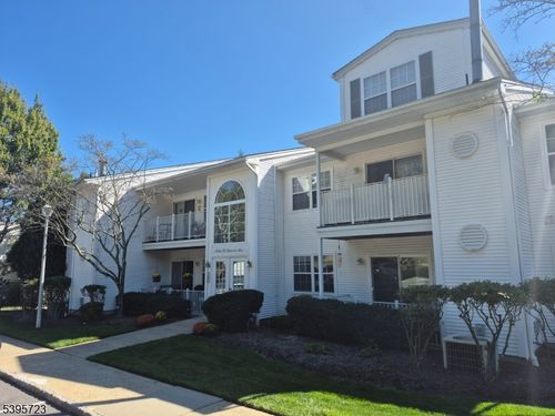 45 Crestview Ln, Mount Arlington, NJ, 07856-1361 | Card Image