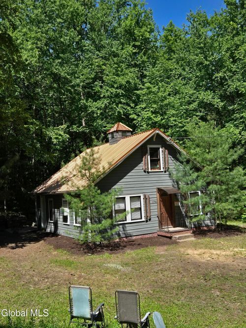 174 Gull Bay Rd, Putnam Station, NY, 12861-2612 | Card Image