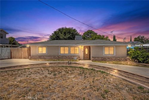 13348 5th St, Yucaipa, CA, 92399-5053 | Card Image