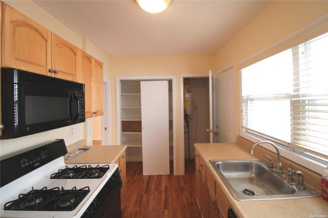 598 - 60 Bellmore Ave, House other with 2 bedrooms, 1 bathrooms and null parking in Point Lookout NY | Image 10