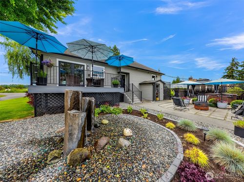 17645 Mclean Rd, Mount Vernon, WA, 98273-8720 | Card Image