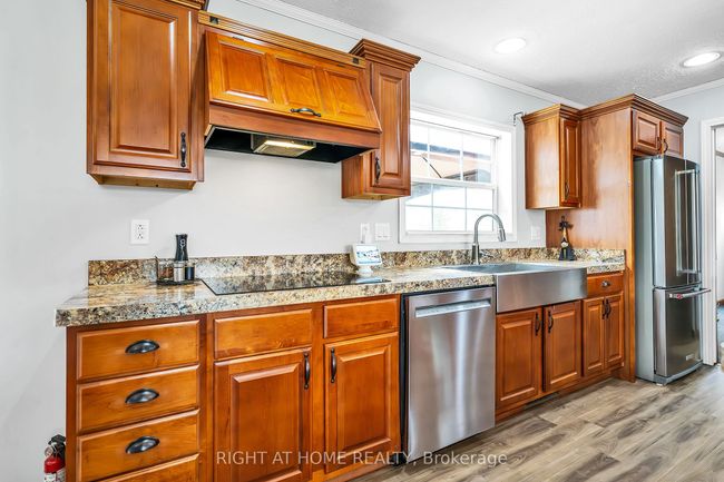 S2320 Brock Concession Rd 2, House other with 3 bedrooms, 2 bathrooms and 5 parking in Brock ON | Image 14