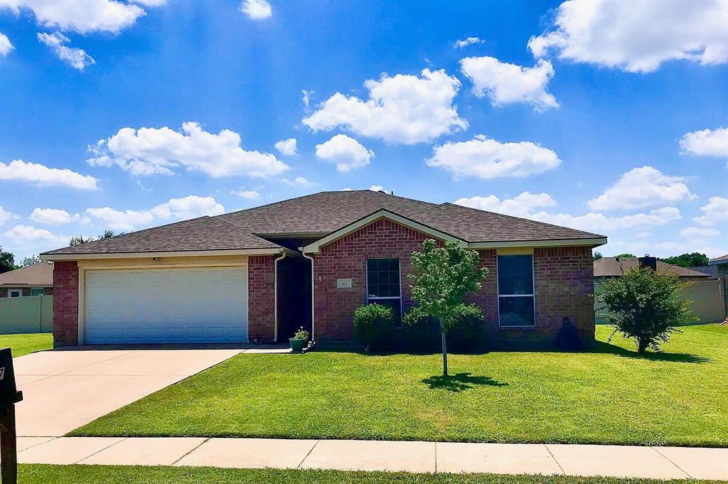 Penny Ln, Burleson, TX 76028