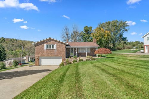 240 Manor Drive, Wellsburg, WV, 26070 | Card Image