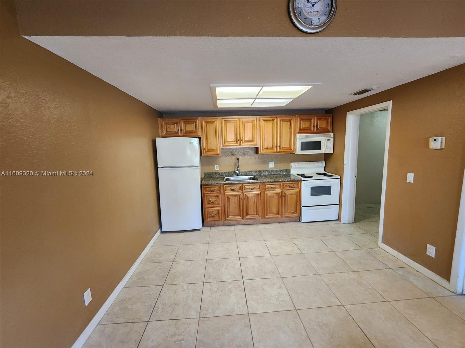 Southgate Blvd, Tamarac, FL 33321