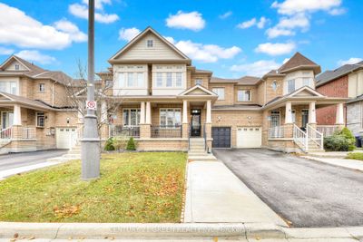 14 Merrickville Way, House attached with 3 bedrooms, 3 bathrooms and 3 parking in Brampton ON | Image 1