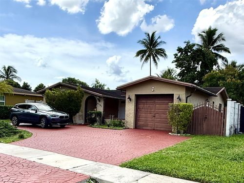 8121 Sw 8th St, North Lauderdale, FL, 33068-2028 | Card Image