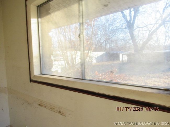 742 N Sunset Blvd, House other with 3 bedrooms, 1 bathrooms and null parking in Bartlesville OK | Image 32