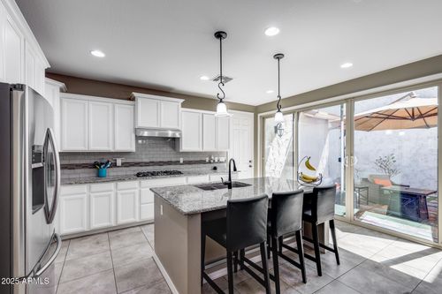 2143 S Wade Dr, Gilbert, AZ, 85295-0223 | Card Image