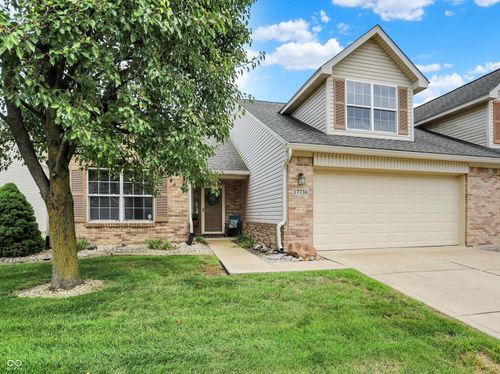 17736 Crown Pointe Ct, Noblesville, IN, 46062-7621 | Card Image