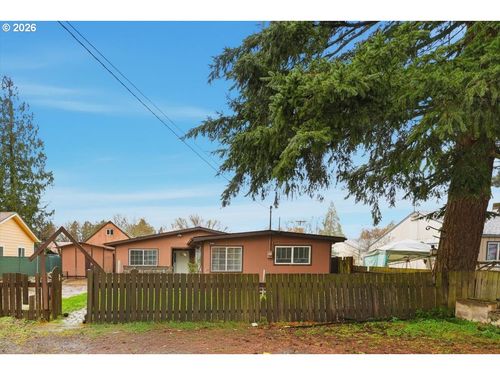 6401 Se Hazel St, Portland, OR, 97206-9545 | Card Image