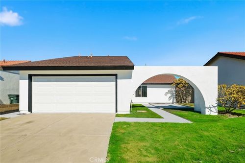 5191 Bridgewood Dr, La Palma, CA, 90623-1710 | Card Image